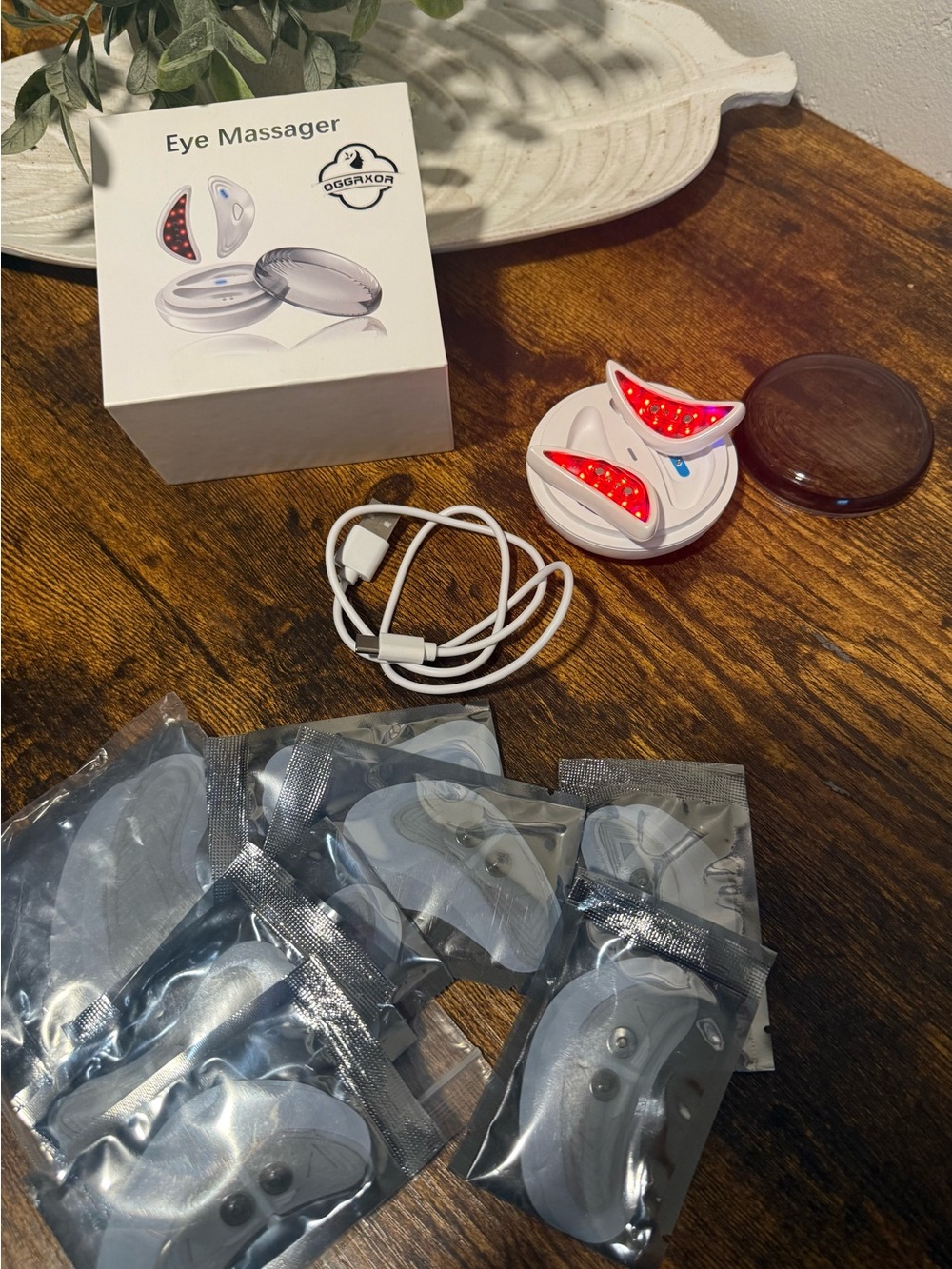 Eye Massager Device with Red Gel Pads